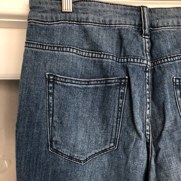 Anthropologie Bell Bottom Jeans - Picture 8 of 9